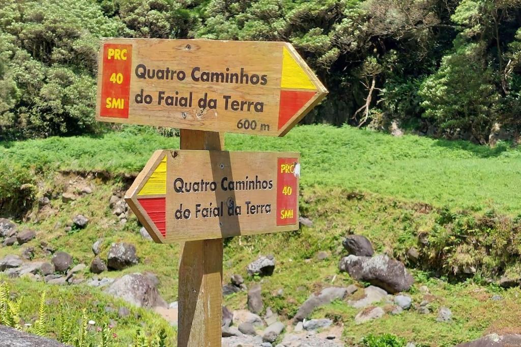 הוילה Faial da Terra Casa Do Sanguinho מראה חיצוני תמונה