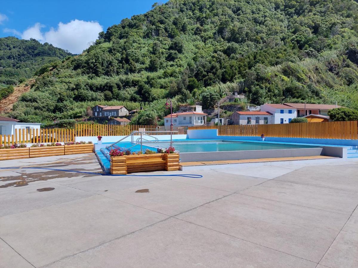 הוילה Faial da Terra Casa Do Sanguinho מראה חיצוני תמונה